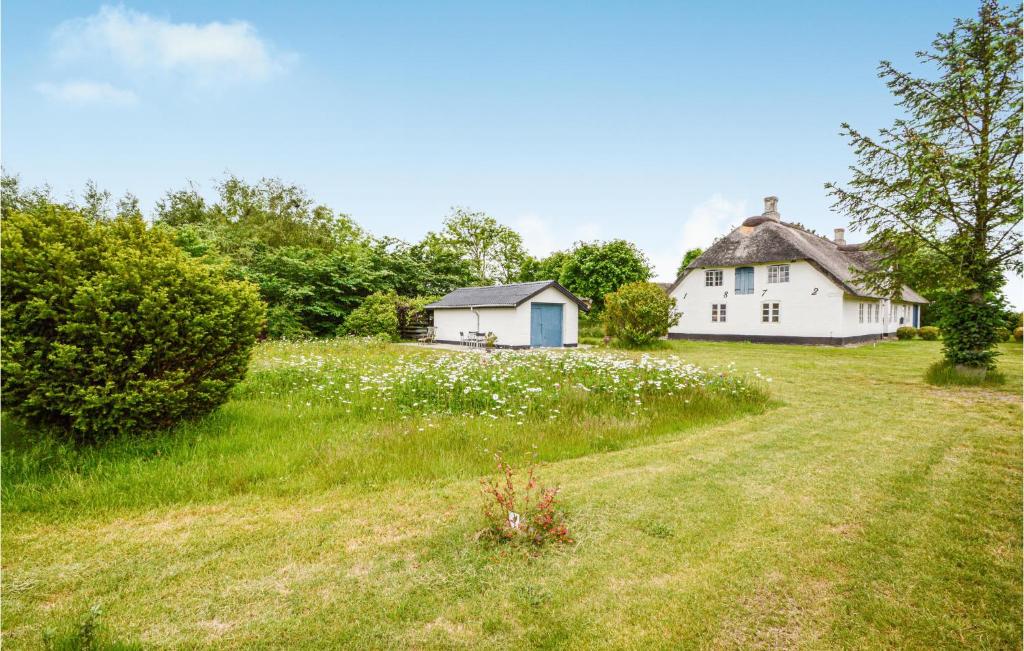 Zahrada ubytování 3 Bedroom Awesome Home In Højer