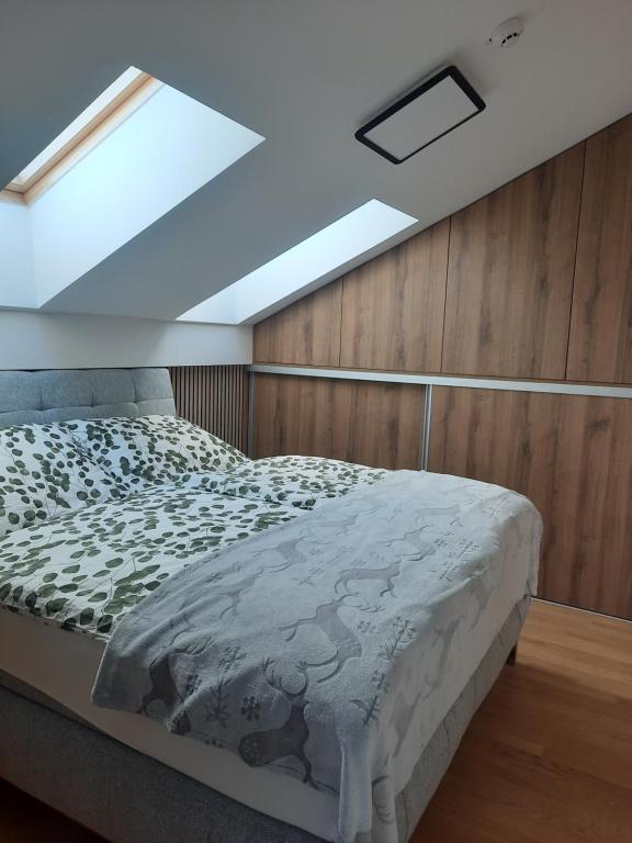 Postel nebo postele na pokoji v ubytování Apartment - Golden Fox 18 - Pohorske terase