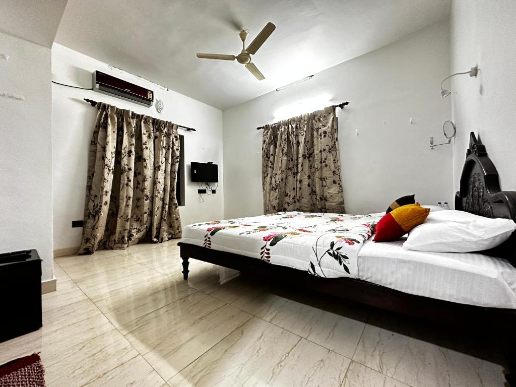 Kovalam Beach House - Deluxe Tweepersoonskamer (2 Volwassenen + 1 Kind)