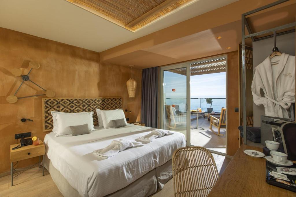 Palmera Beach Hotel & Spa - Adults Only - Vue De Mer De La Chambre De Luxe Avec Jacuzzi Extérieur