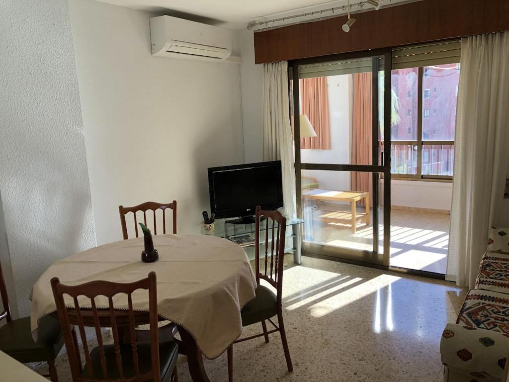 https://cf.bstatic.com/xdata/images/hotel/max1024x768/419568156.jpg?k=deb6df9edec8d301d6d2b009d4af5d90fdccac5ac146acd73d3e0cd661e26f74&o=&hp=1
