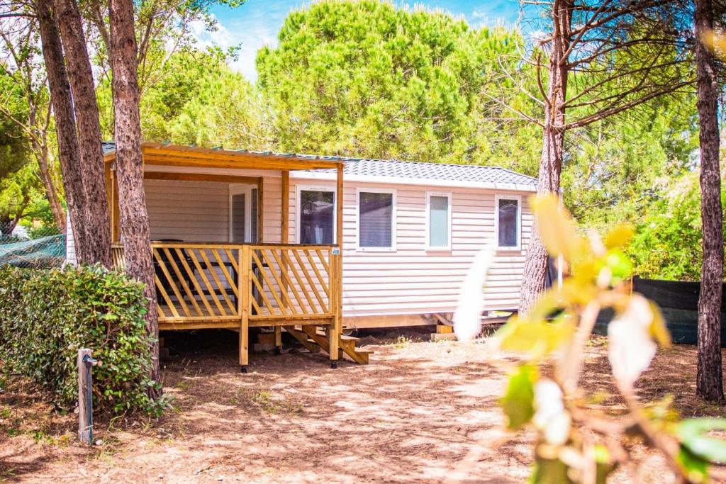 Zahrada ubytování Camping le Roucan West