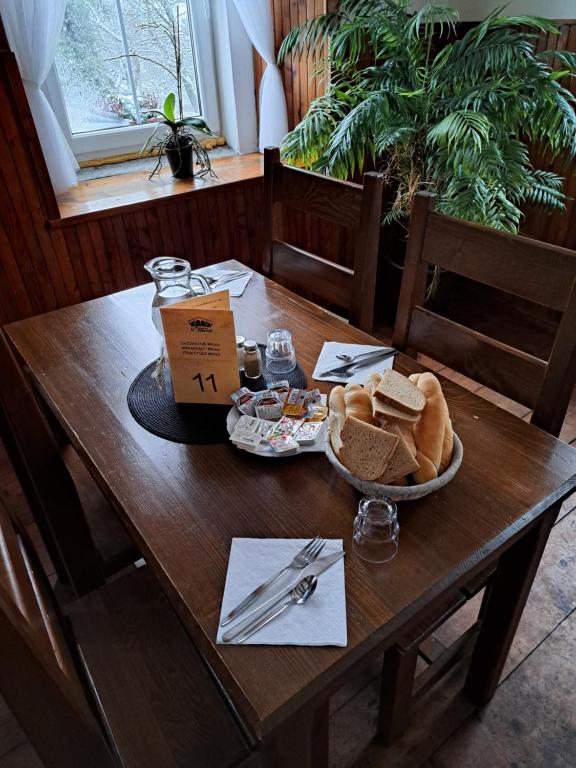 Jídlo v hotelu nebo okolí