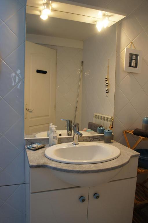 Łazienka w obiekcie Chambre Coeur de Ville