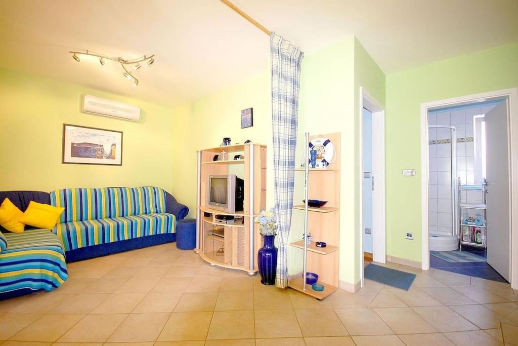 Postel nebo postele na pokoji v ubytování Apartment Ruby by EL-PI Tours