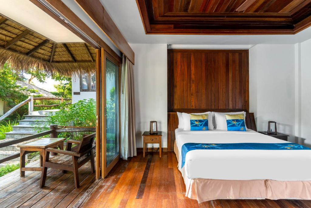 The Beach Natural Resort Koh Kood - 4