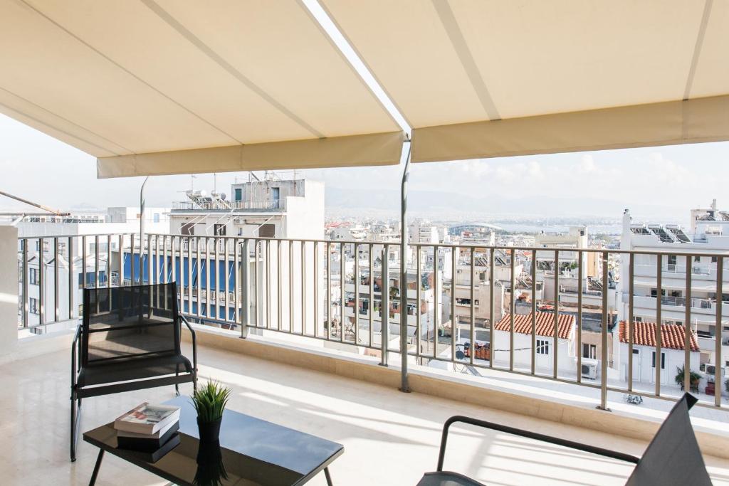 Balkón nebo terasa v ubytování WYZ Piraeus