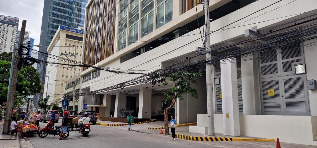 Dusit Thani like San Antonio Makati 1 bedroom