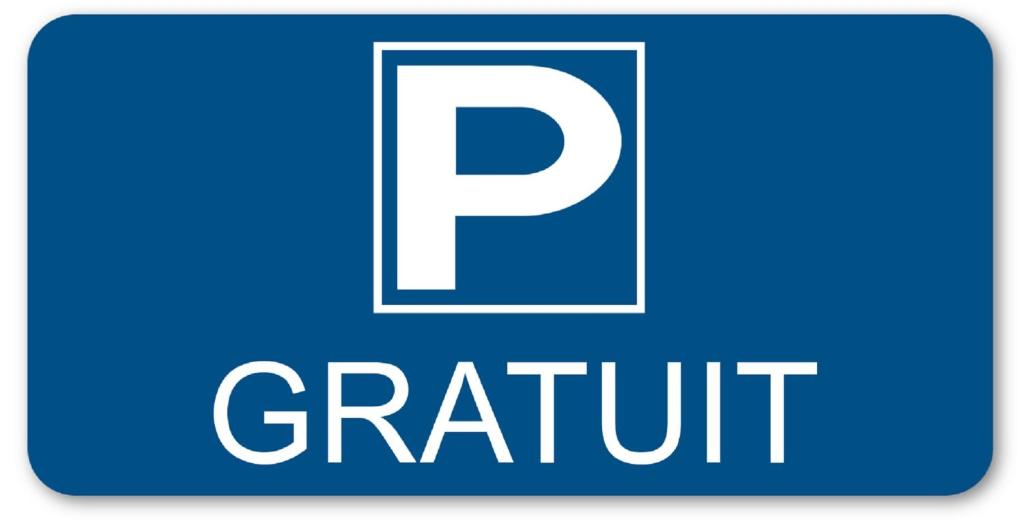 a blue parking sign with the words gratitt at Studio proche CHU BORDEAUX in Bordeaux