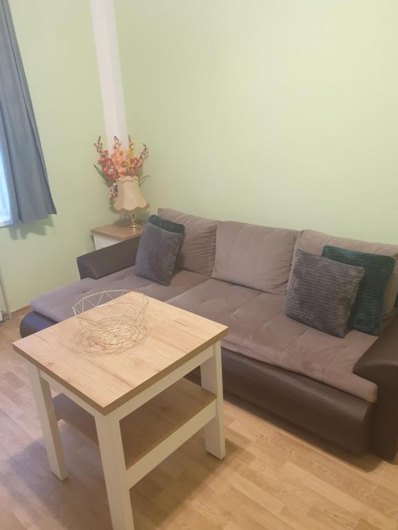 Posedenie v ubytovaní Apartament Demiro