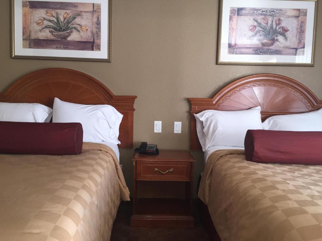 Thunderbird Lodge - Double Room With Two Double Beds