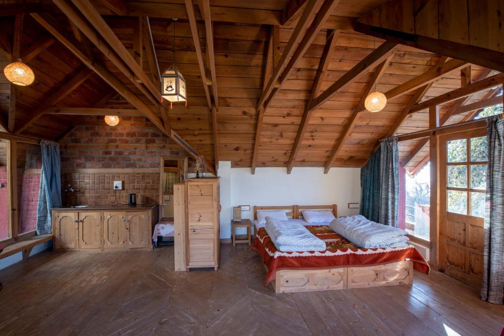 Naddi Castle - Deluxe Double Or Twin Room With Mountain View