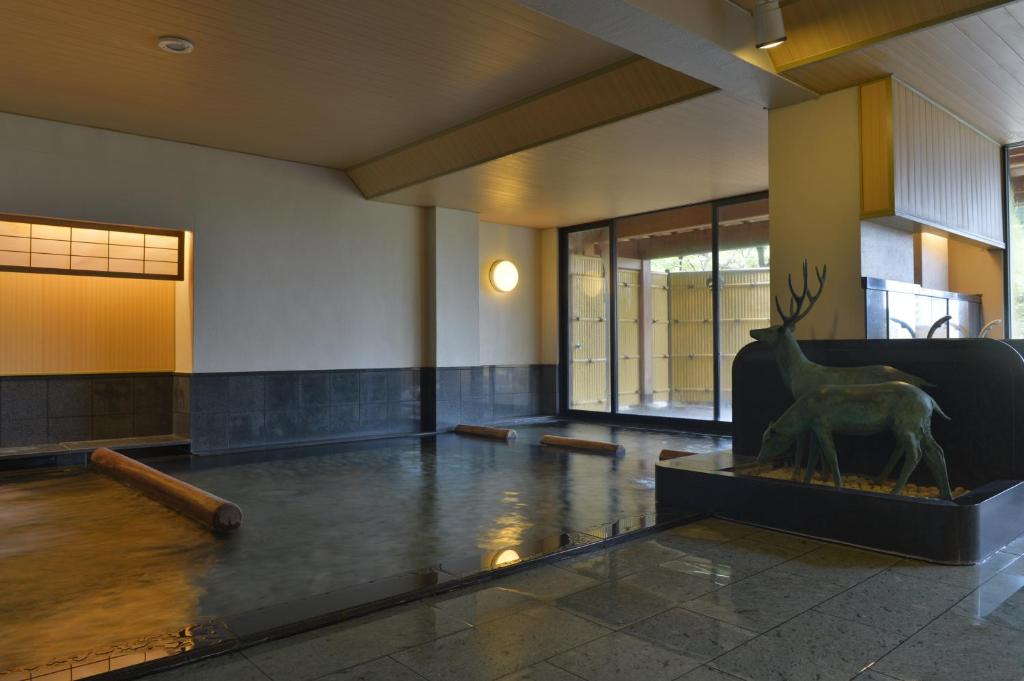 Fotografie z fotogalerie ubytování Shikanoyu Hotel v destinaci Komono