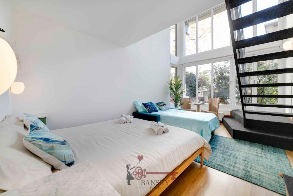 CENTRAL & BRIGHT Apartment on two floors 'TURQUOISE' -By EasyLife Swiss - Resim 7