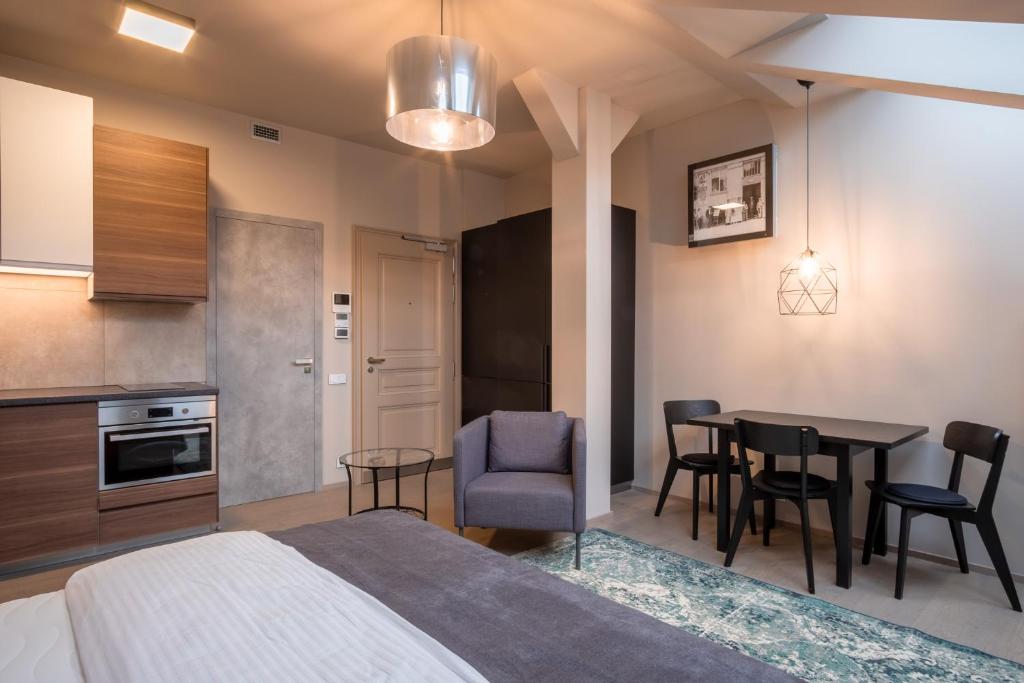 Aparthotel Rimska 14 - Resim 14