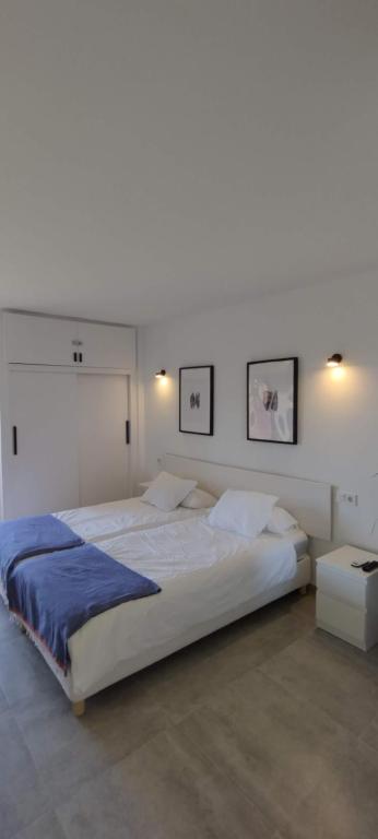 Łóżko lub łóżka w pokoju w obiekcie Estudio Minerva 429, Costa del Sol