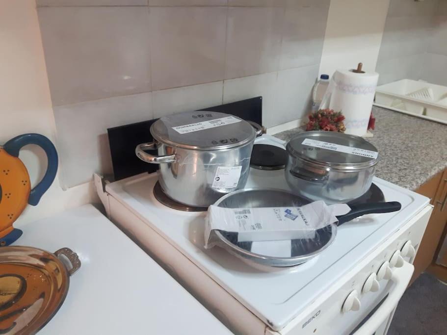 Kuchyň nebo kuchyňský kout v ubytování Cosy and roomy 78m2(Μονοκατοικία)