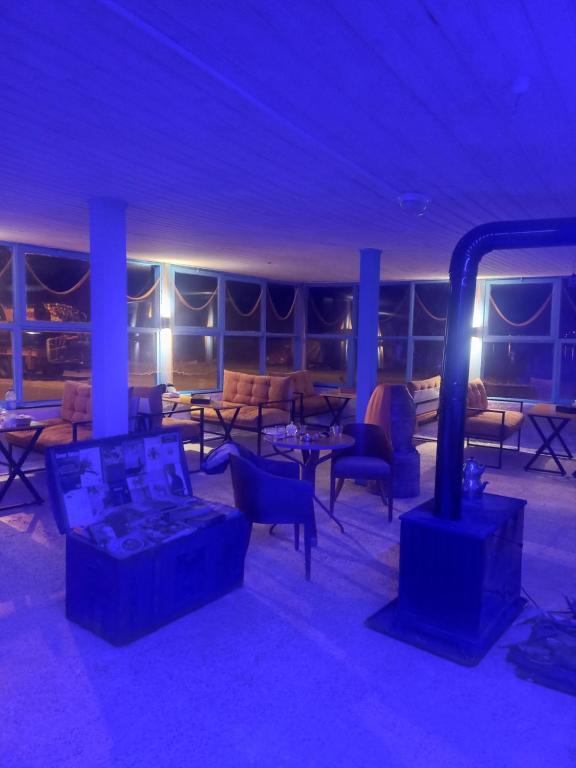 Posezení v ubytování İMREN'S OTEL