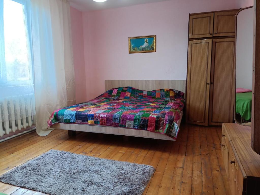 Postel nebo postele na pokoji v ubytování Krone Hostel