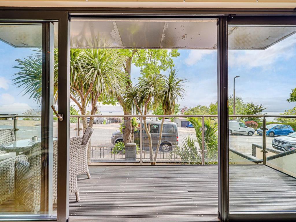 Vacation Home Grand Parade, LeighonSea, UK