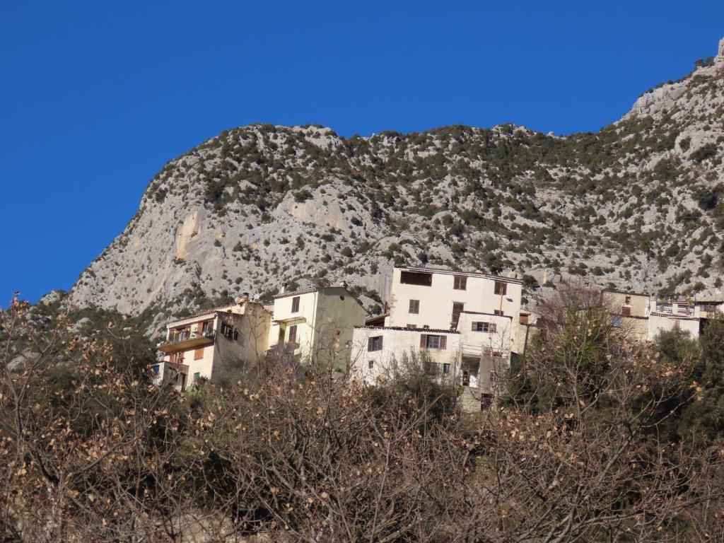 Zdjęcie z galerii obiektu Auberge De Calendal w mieście Aiglun