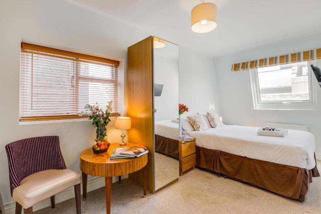 1 Lexham Gardens Hotel - Resim 15