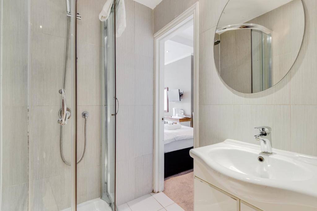 1 Lexham Gardens Hotel - Resim 19