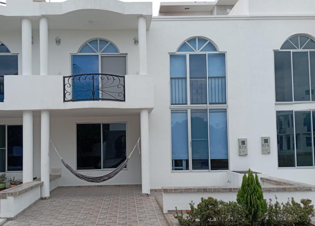 Η πρόσοψη ή η είσοδος του Casa Flandes Tolima