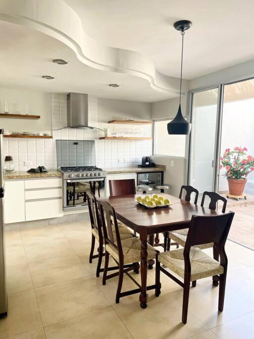 MODERNO Y ARTISTICO EN GUADALAJARA - Twee Slaapkamers Appartement