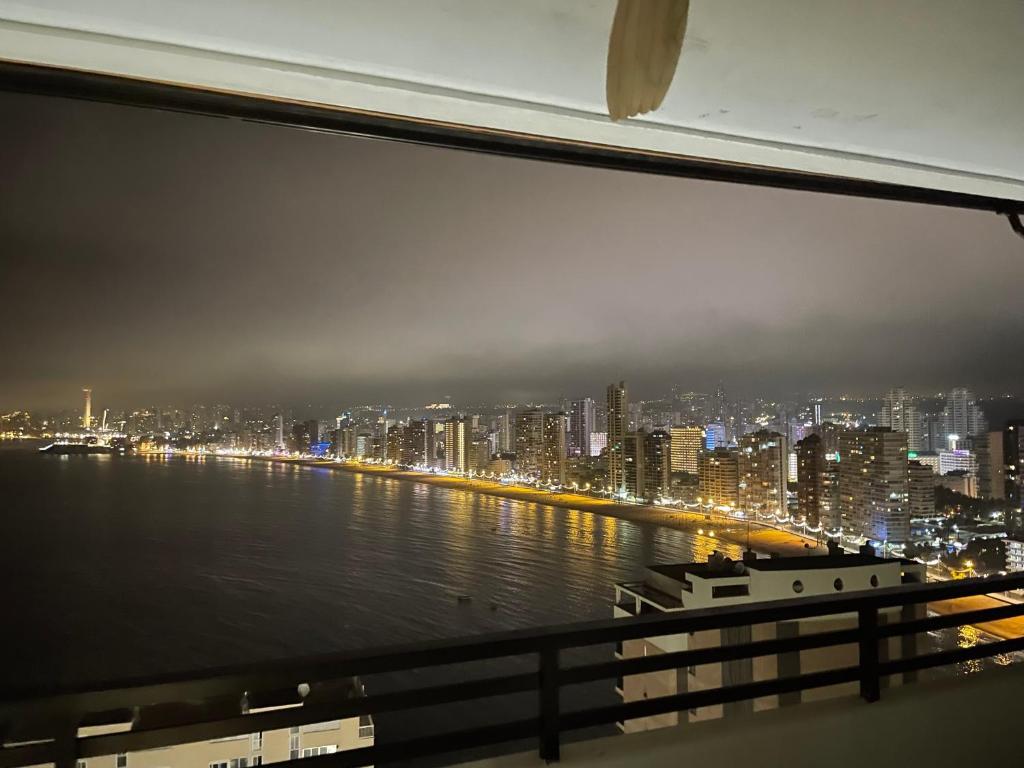 Výhľad na mesto Benidorm alebo výhľad na mesto priamo z apartmánu