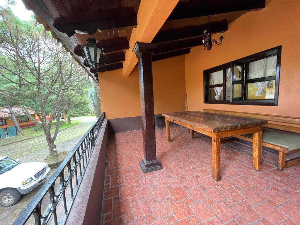 Balkón nebo terasa v ubytování Villas Lupita