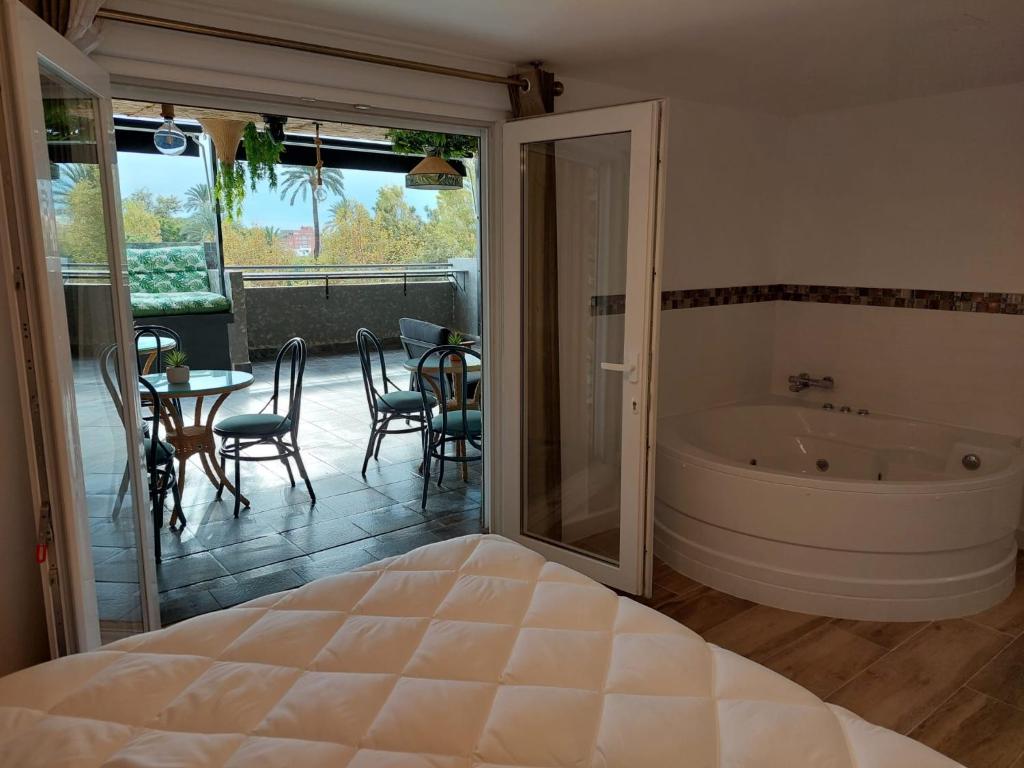 Hostal GARDEN ROUS, Paiporta – Updated 2023 Prices