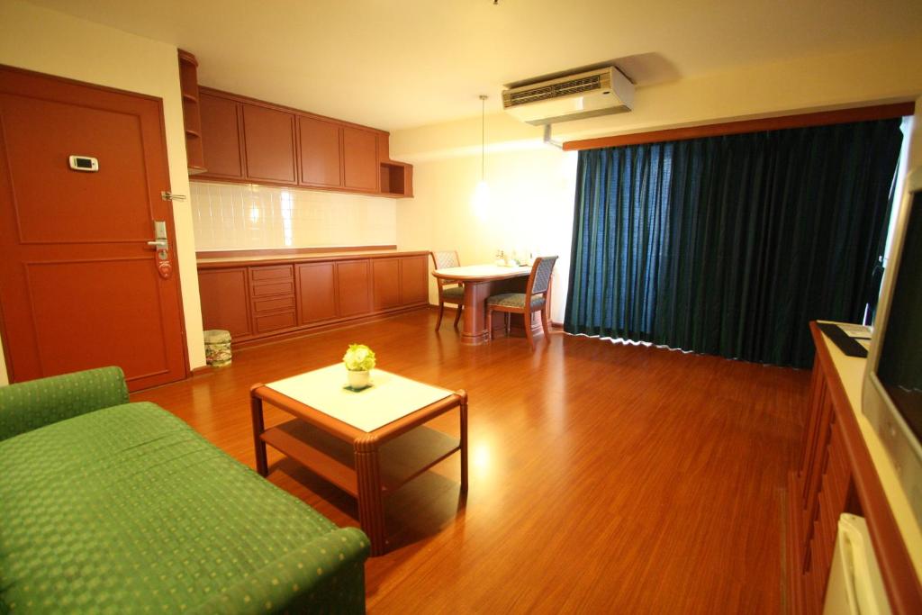 Posezení v ubytování Baiyoke Suite Hotel