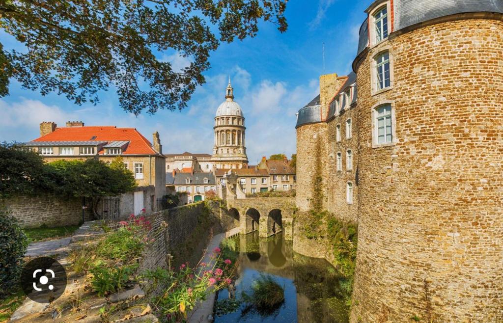 Miestna pamiatka v blízkosti apartmánu