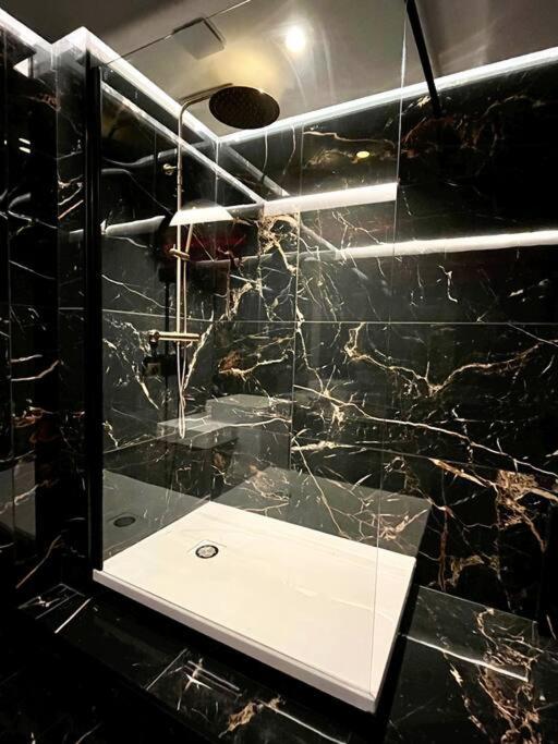 Kúpeľňa v ubytovaní La Suite Luxe : Vue Mer - Malo'cation