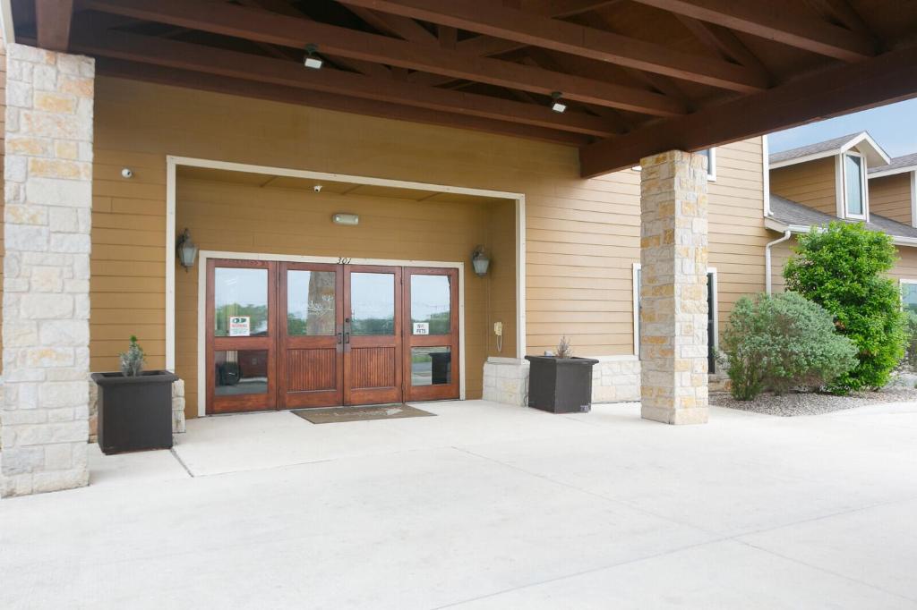 The Lodge At Kenedy, Kenedy (updated prices 2024)