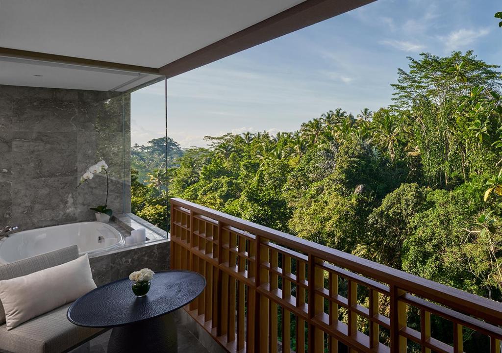 Balkón nebo terasa v ubytování Anantara Ubud Bali Resort