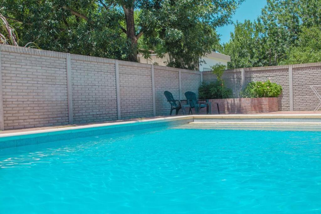 Casa Departamento Funes Buena Vista Cochera Pileta