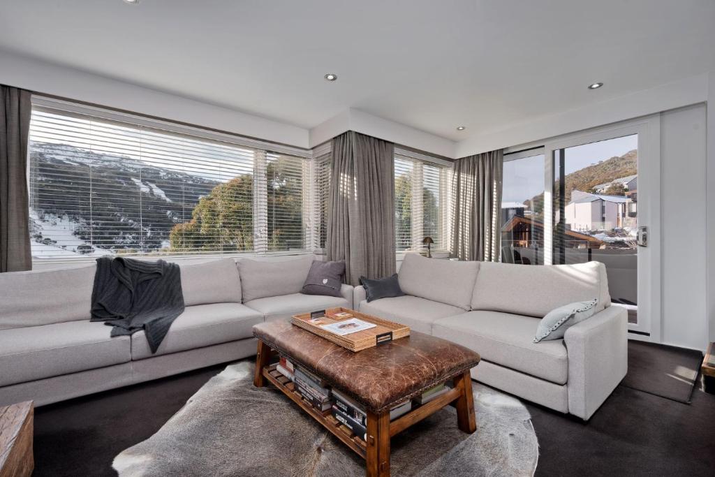 Chalet Drift Hill Nanook, Thredbo, Australia