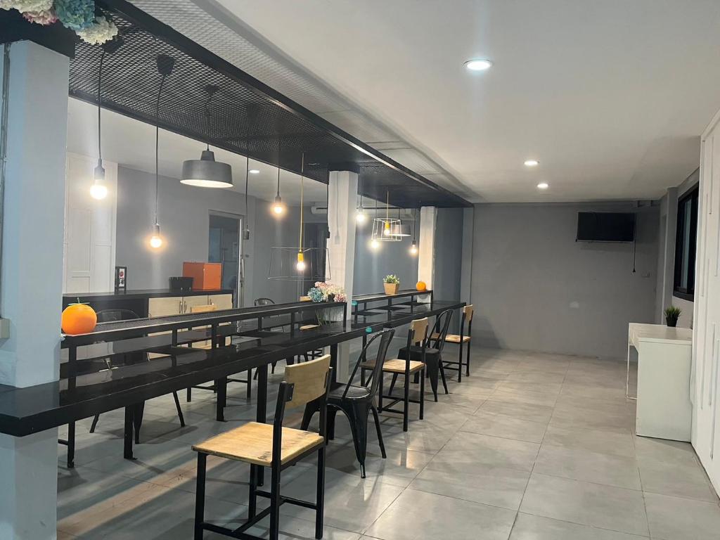 V30 Sukhumvit - Resim 19