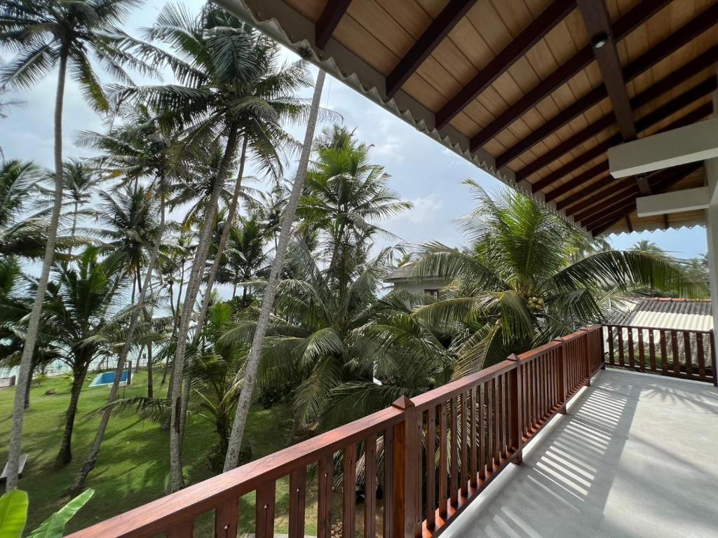 Balkón nebo terasa v ubytování Galawatta Beach Resort