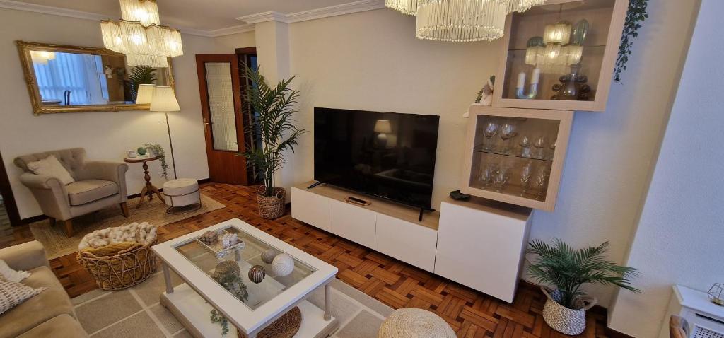 Posezení v ubytování El Capricho de Ezcurdia - 6 pax - VUT-3878-AS