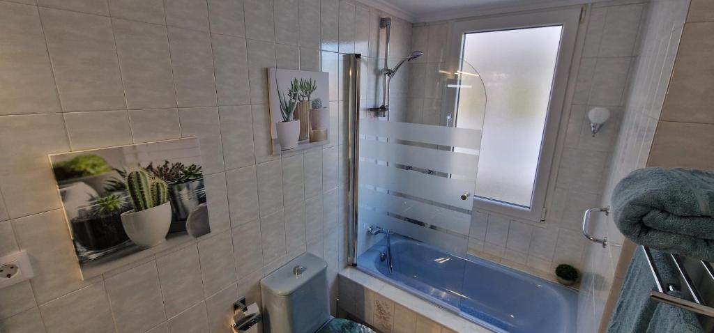 Koupelna v ubytování El Capricho de Ezcurdia - 6 pax - VUT-3878-AS
