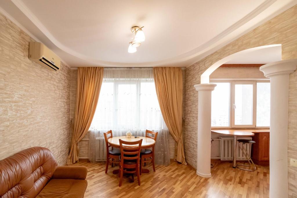 Гостиная зона в Kvartirkoff na Ozernaya 8