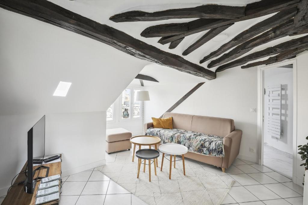 Posedenie v ubytovaní Le Montreuil- Versailles