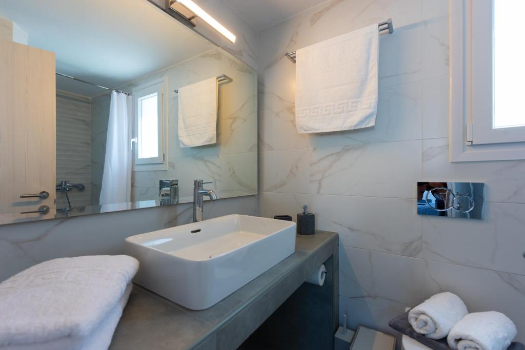 Koupelna v ubytování KALYPSO ACCOMMODATION SIFNOS