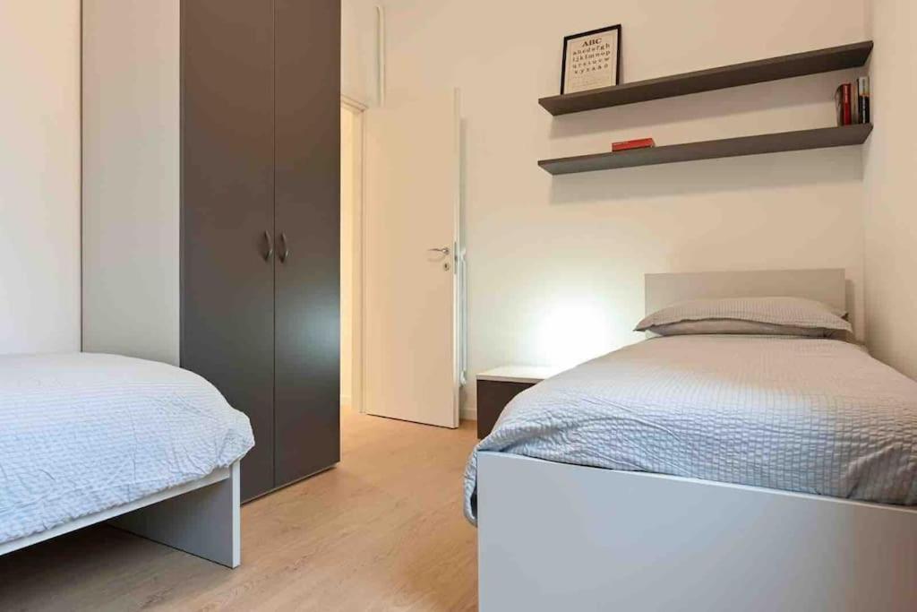 -Free Parking & Wifi- 10 minuti dal centro - Twee Slaapkamers Appartement