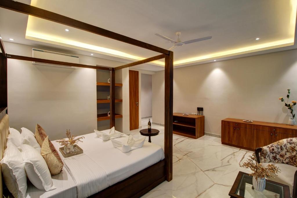 Postel nebo postele na pokoji v ubytování Antalya Villa - 5BHK with Private Pool, Baga