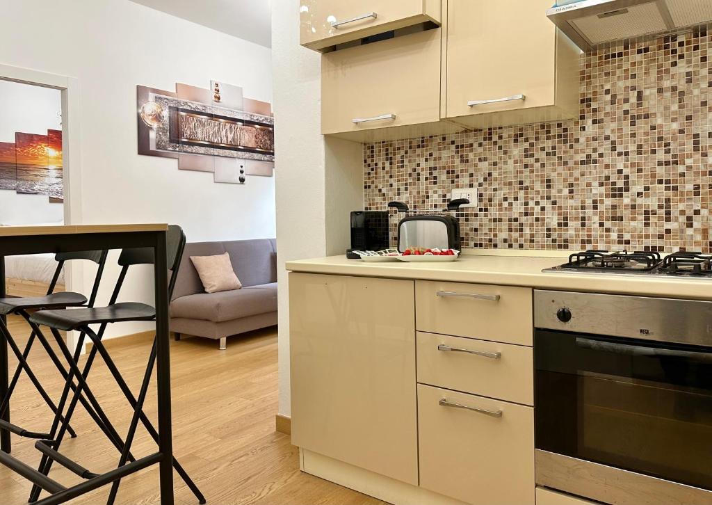 A kitchen or kitchenette at Eclectic Space Padova two apartments