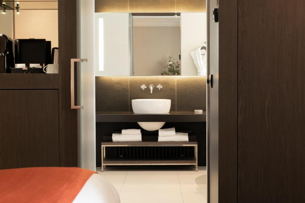 InterContinental Marseille - Hotel Dieu, an IHG Hotel - & حجرة مَر عرض